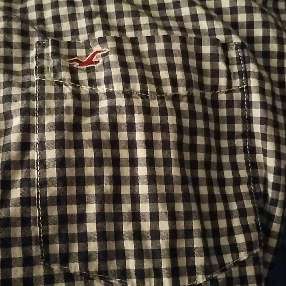 Men's Hollister, long sleeve button up.